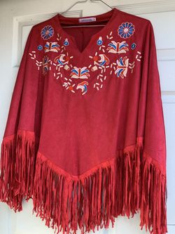 Women’s Fringe Embroidery Top 