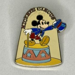 Disney Pin Mickey Mouse Circus Ring Leader Big Top Hat Classic Master Ceremonies