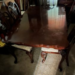 Solid Wood Dinningroom Table And Six Chairs