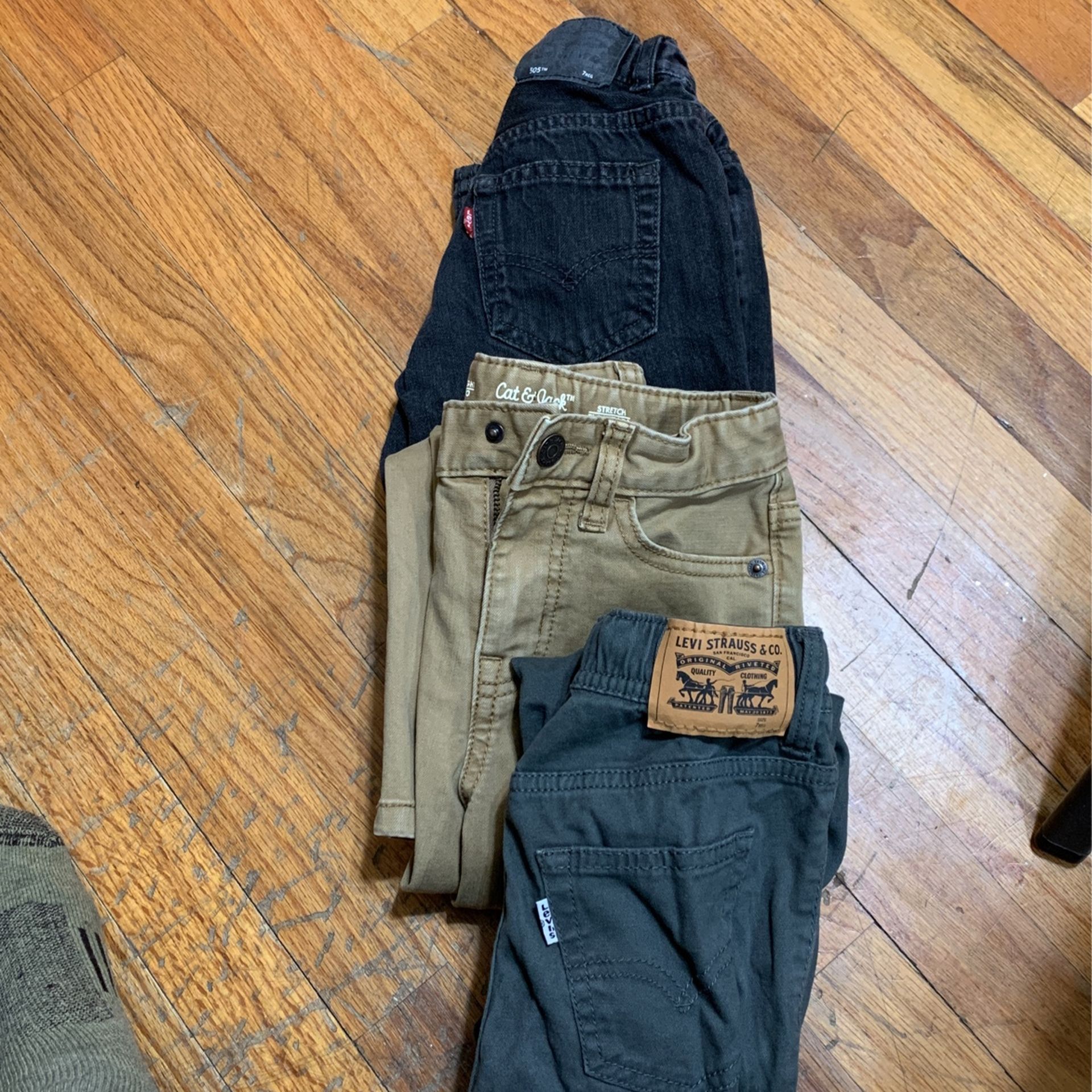 Levi , Cat & Jack Kids Jeans Size 6tAnd 7t