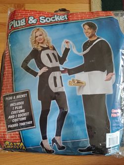 HALLOWEEN COSTUMES.