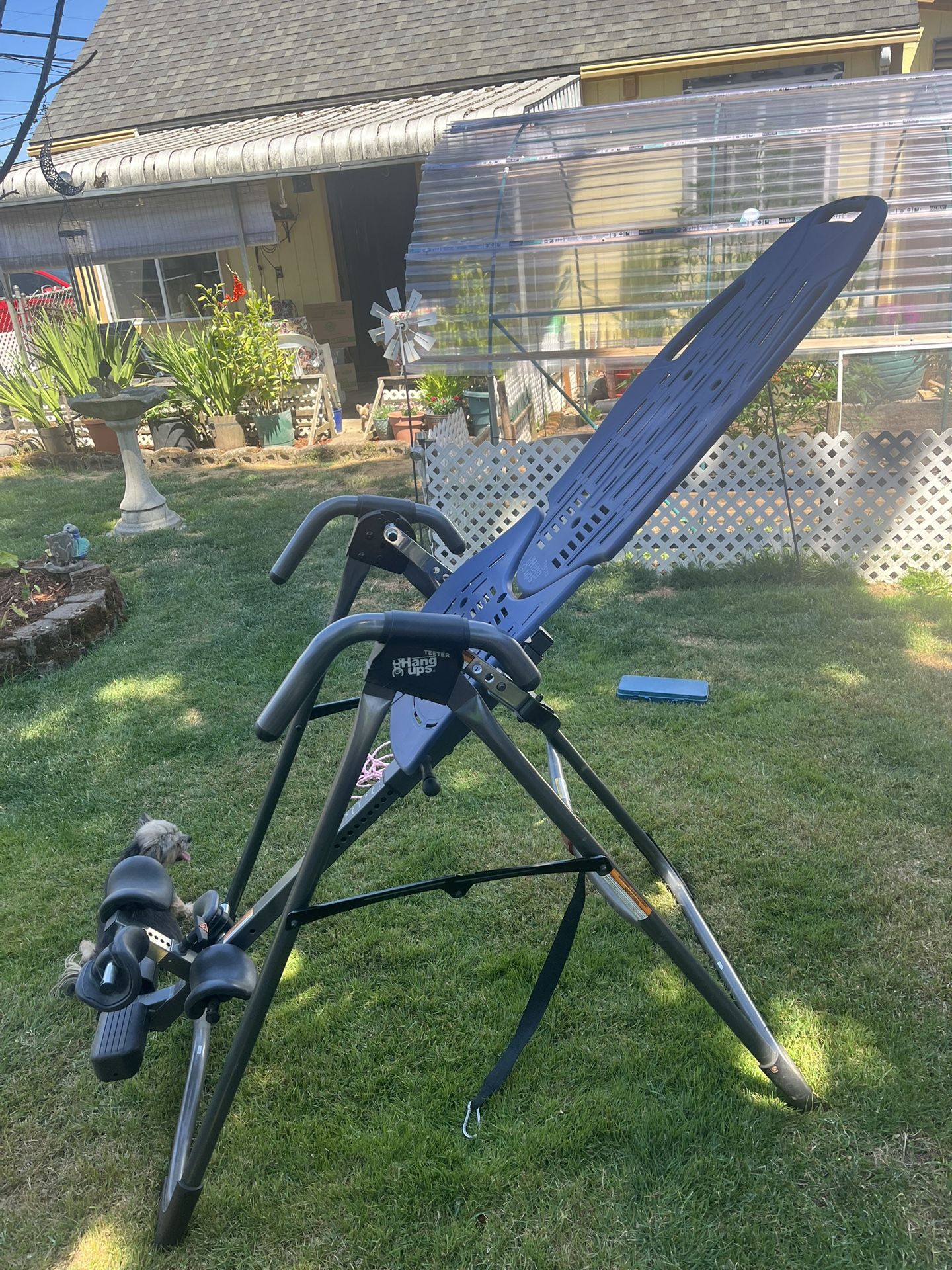 Teeter hangups