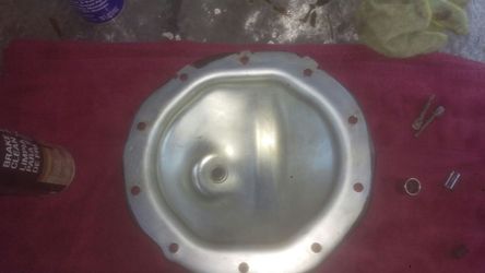 GM ten bolt cover