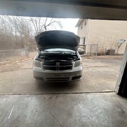 2008 Dodge Caravan 