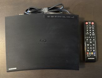 Samsung DVD Player With Remote