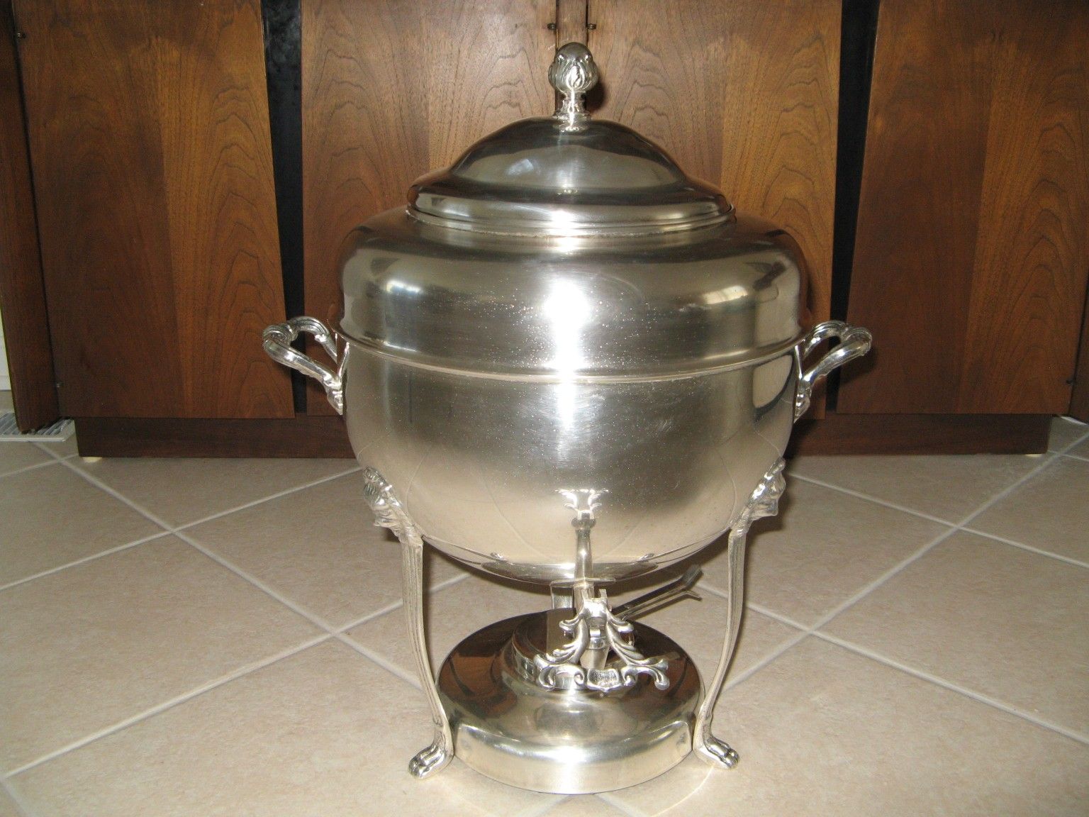 Towle Silversmiths Silverplated Coffee Urn/Hot Water/Tea Dispenser