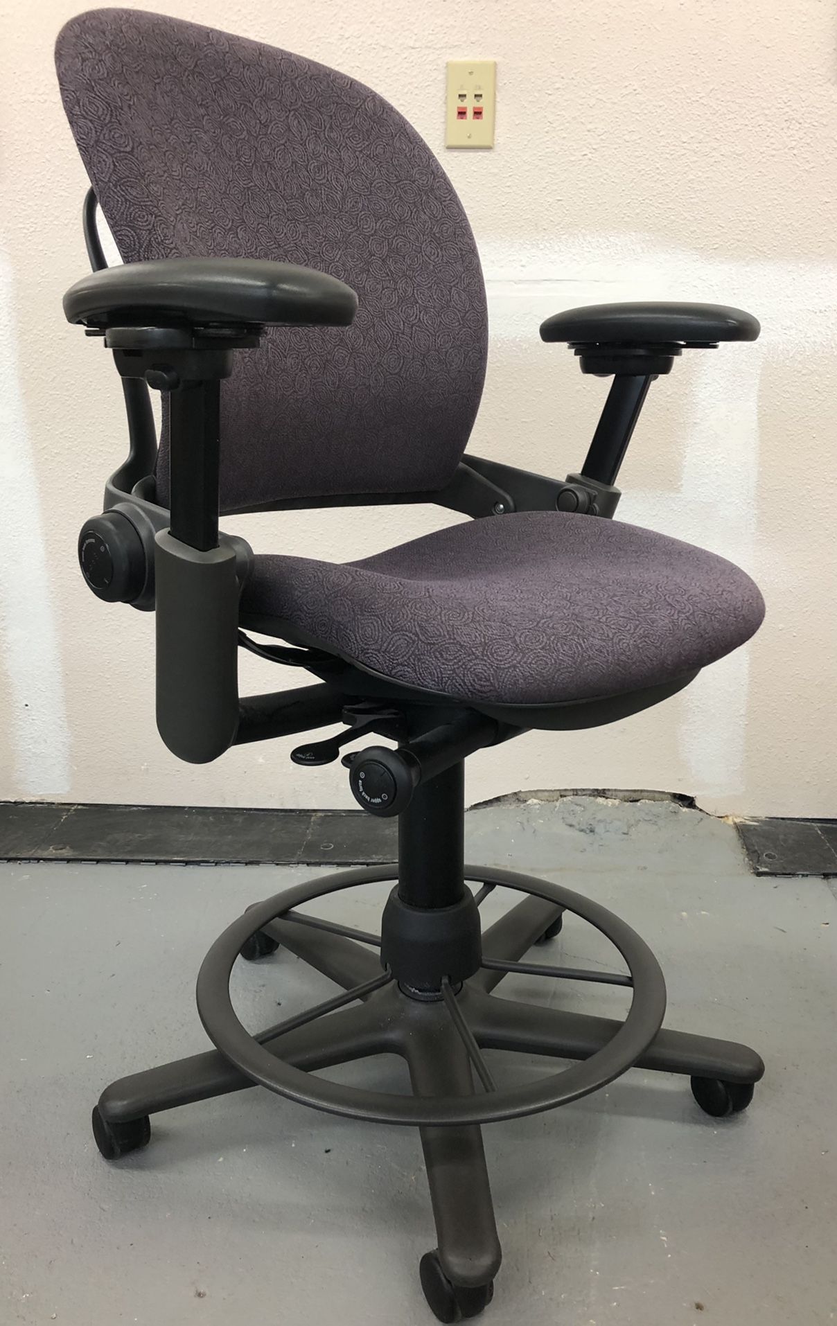 Steelcase Leap V1 Drafting Stool Office Desk Chair