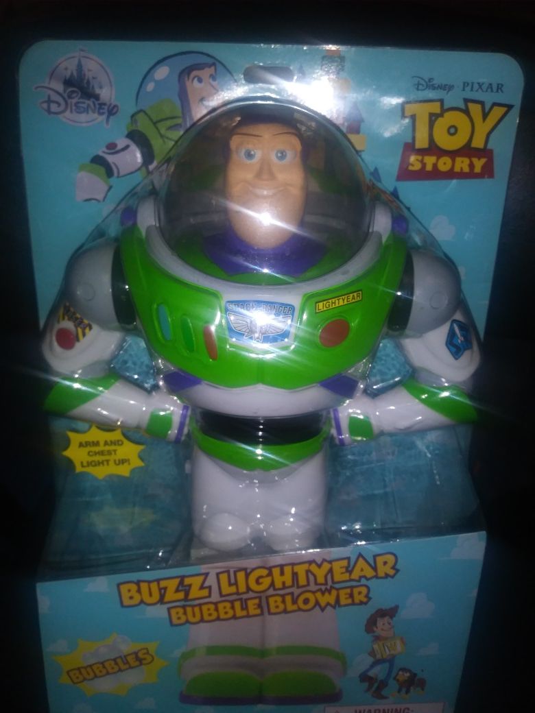 Toy Story Buzz Lightyear Light Up Bubble Blower Toy Figure 