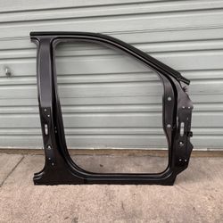 2021 -2024 Cadillac escalade passenger Side body panel