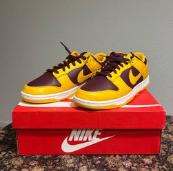 Nike Dunk lows