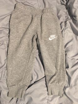 Nike joggers 3t