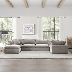 New in Box: Aiden And Ivy Sectional 