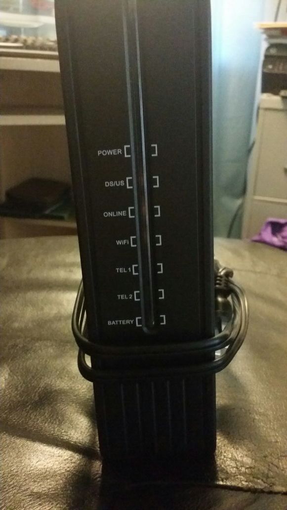 Ubee model DVW326 Cable modem