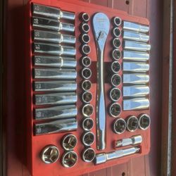Milwaukee 1/2 In Socket Set Metric And Standard 