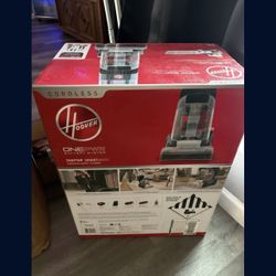 NEW IN BOX Carpet Cleaner! $260 Obo 