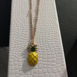 Pineapple Anklet $2