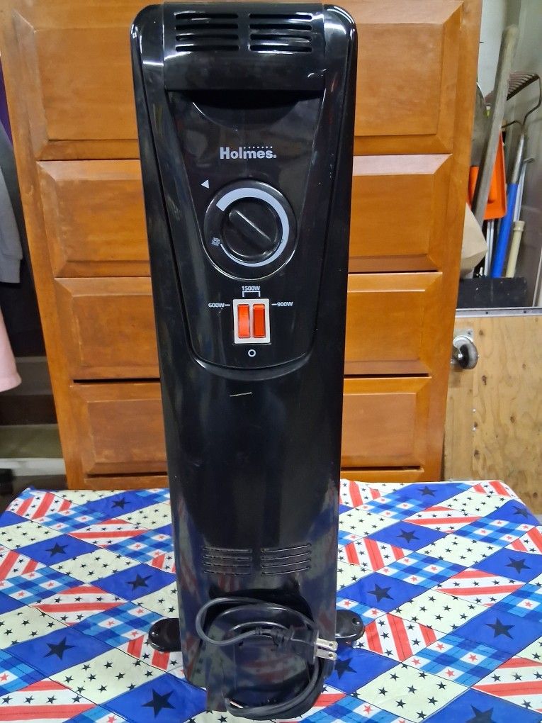 Holmes 1500 W Oil Radiator Heater