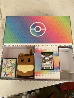 Pokémon TCG Eevee Collection Gift Box