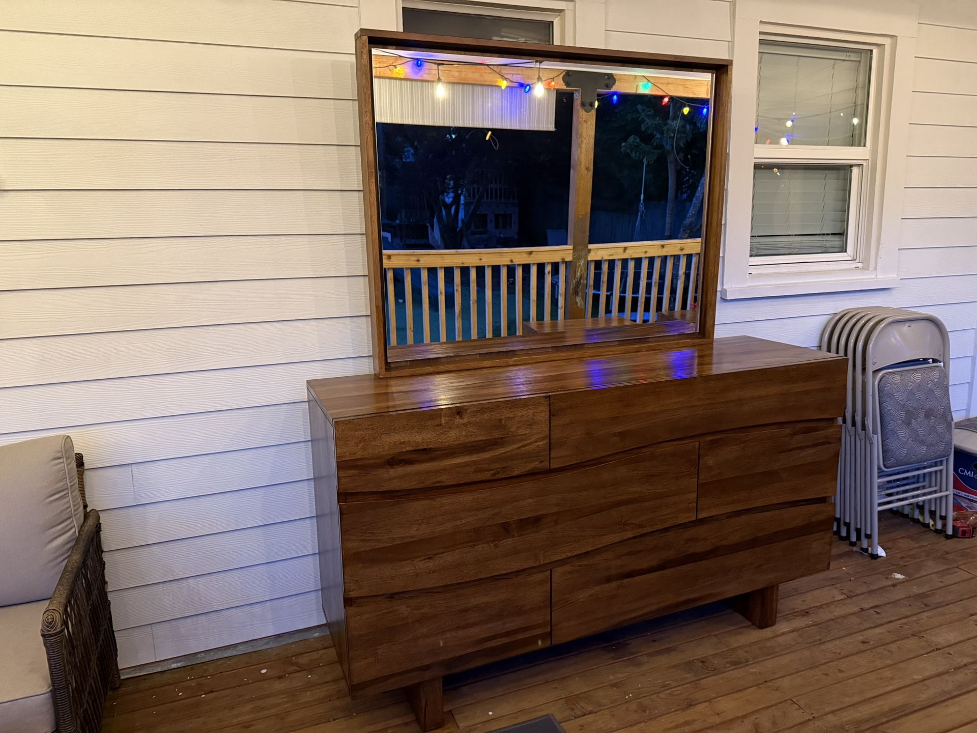 Wood Dresser With Mirror
