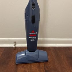 Bissell feather light bagless vacuum