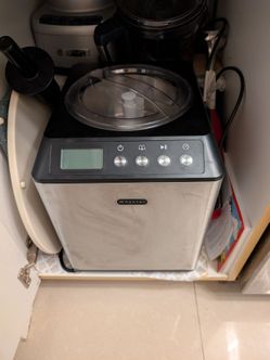 Whynter Ice Cream Maker 2.1 Qt , built-in compressor, no pre freeze