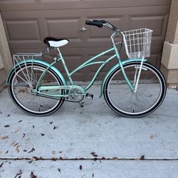 Electra 3i Hawaii Edition. Steel. Three Speed Internal. BRAND NEW TIRES. 26” Wheels. 