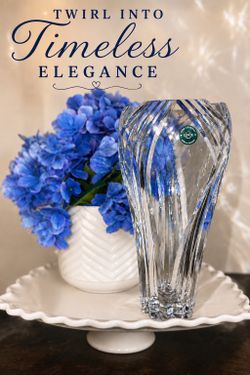 ✨ Lenox “Kelly” Fine Crystal Vase – 10” Collector’s Piece ✨