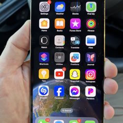 I Phone 13 Pro Max $599