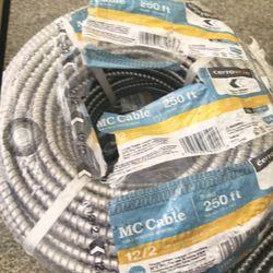 12/2 mc cable 250ft 190$