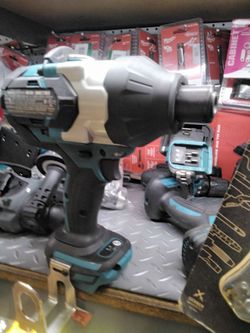 MAKITA 18V XLT  BRUSHLESS IMPACT 7 1/16,IN,NO BATTERY NO CHARGER