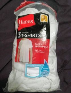 Hanes t shirts white size Large