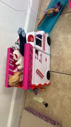 Barbie Vet Van 
