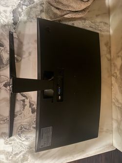 Samsung 24” Essential Monitor S3 (S36GD)