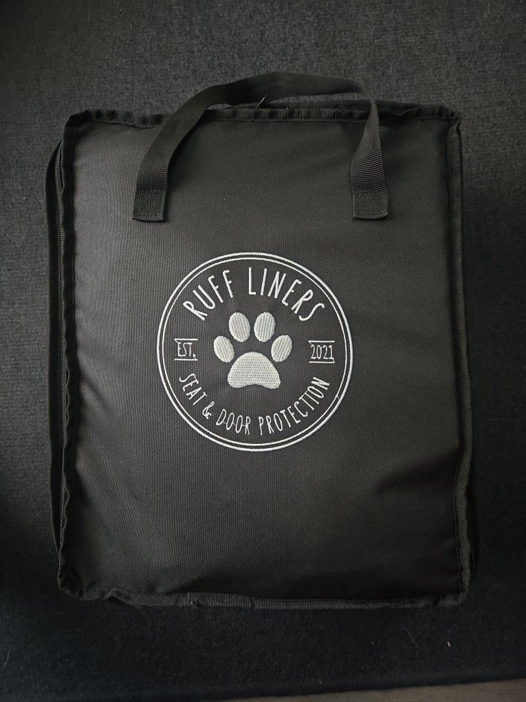 Ruff Liners Large Back Seat Extender Dogs, Black Full-Size Trucks, Stable - View #4