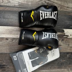 boxing gloves 14 oz
