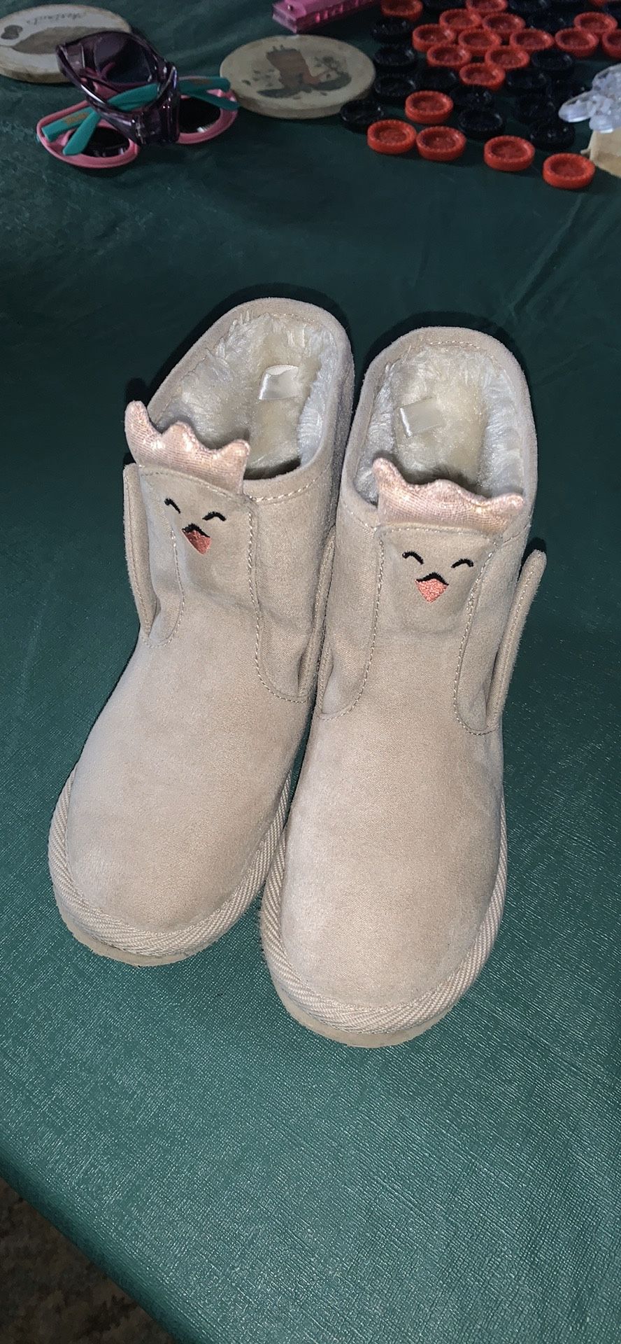 Old Navy cream beige swan toddler girls boots shoes size 11