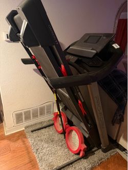 Treadmill (Broken)