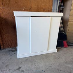 Fishtank stand