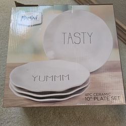 4 Piece 10" Ceramic Plates