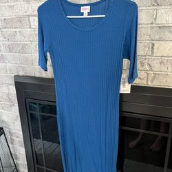 XS Lularoe Julia 