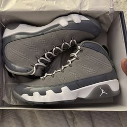 Retro 9 Cool Grey Size 8.5