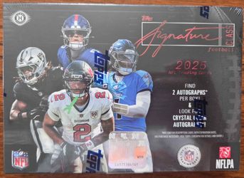 2025 Topps Signature Class Football Sealed Hobby Box