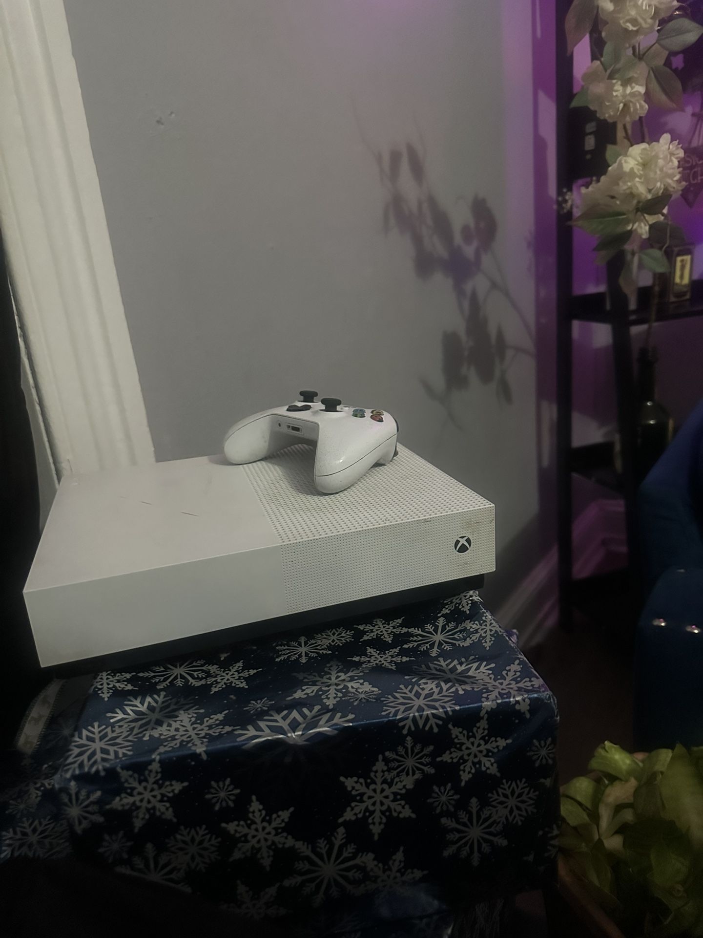 Xbox Series One S Digital