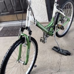 Diamondback Aluminum Bike