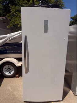 Freezer NEW 20 cu ft