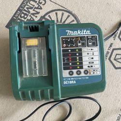 Makita Charger 😊