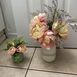 Flower Vase And Flowers