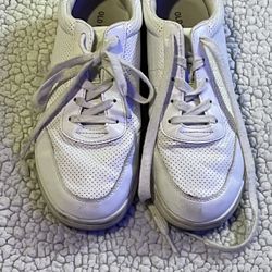 Women Tennis Shoes
