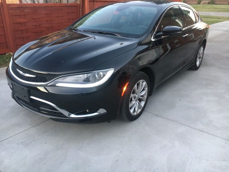 Perfect Uber car 2015 Chrysler 200 C