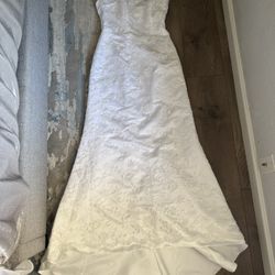 David’s Bridal Wedding Dress 